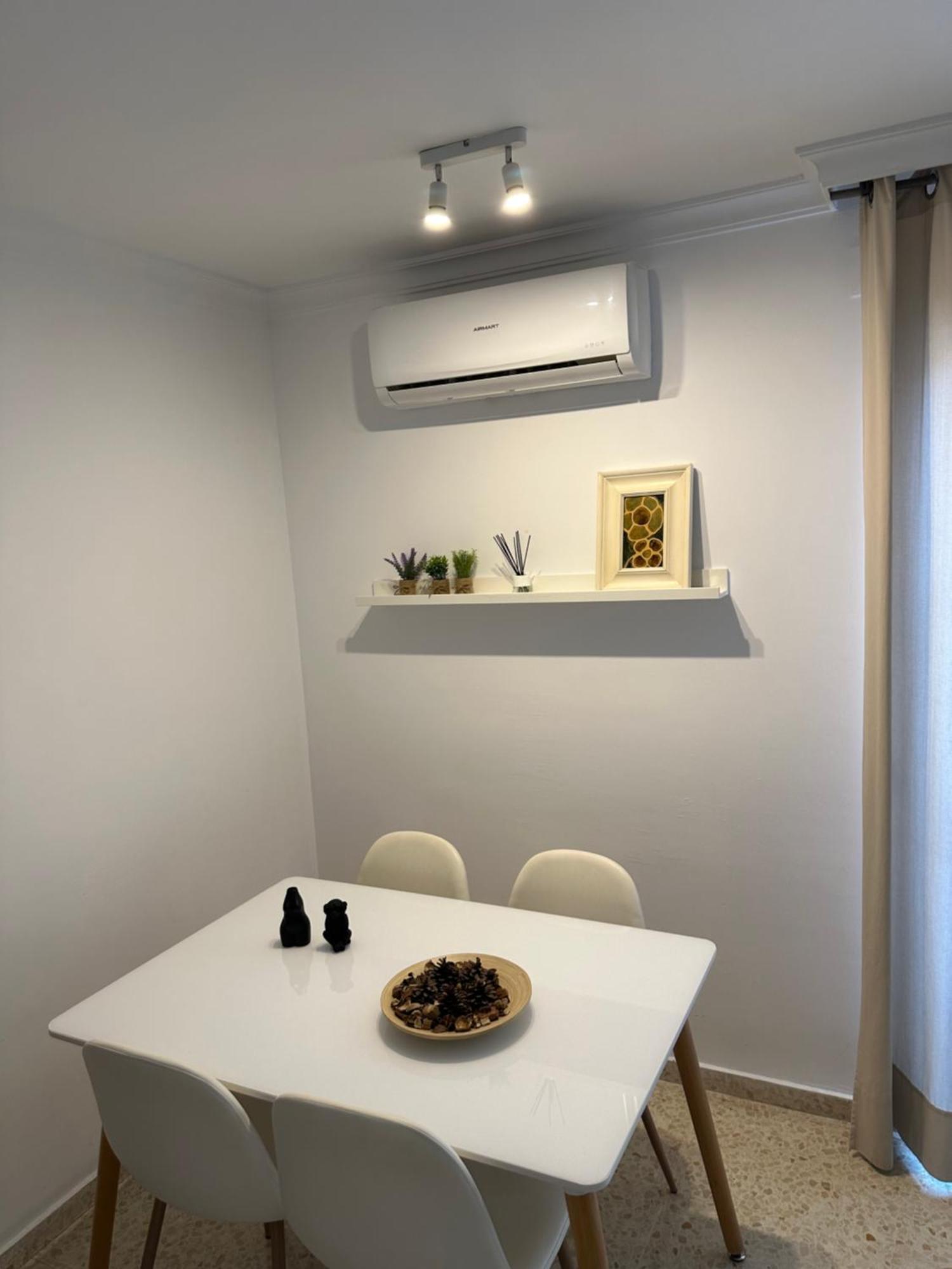 El Rincon De Apolo. Atico Con Aparcamiento Gratis. Apartment Málaga Exterior foto