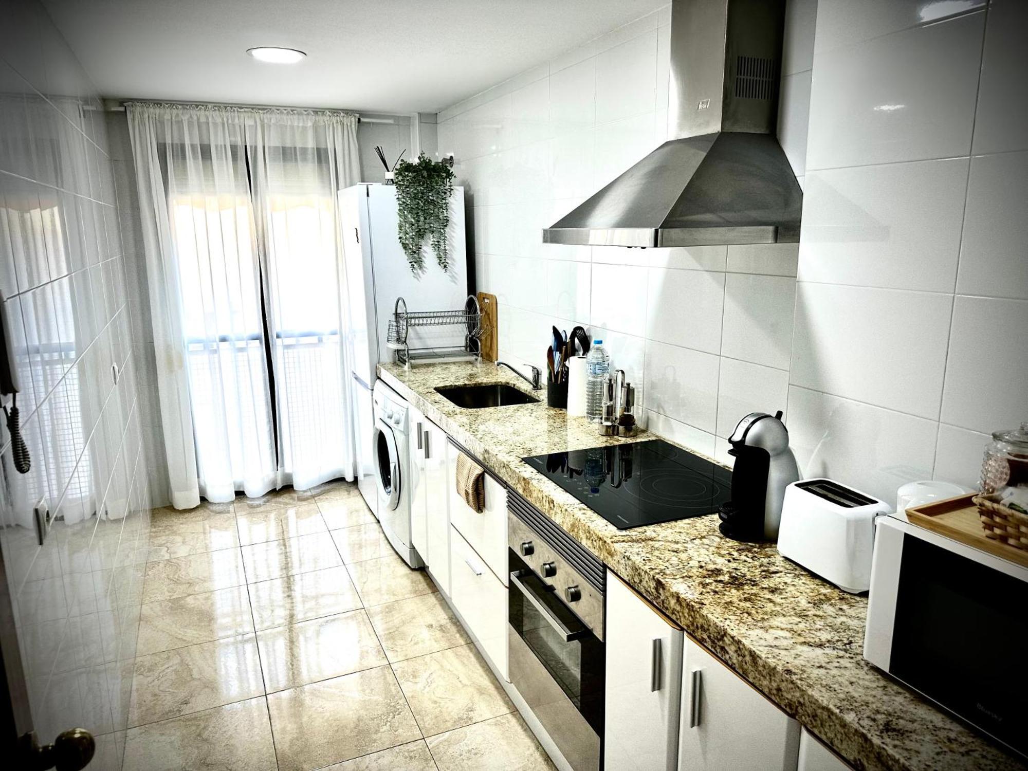 El Rincon De Apolo. Atico Con Aparcamiento Gratis. Apartment Málaga Exterior foto